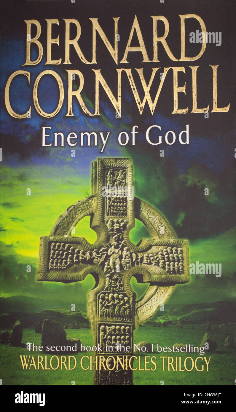 El libro, enemigo de Dios por Bernard Cornwell Foto de stock