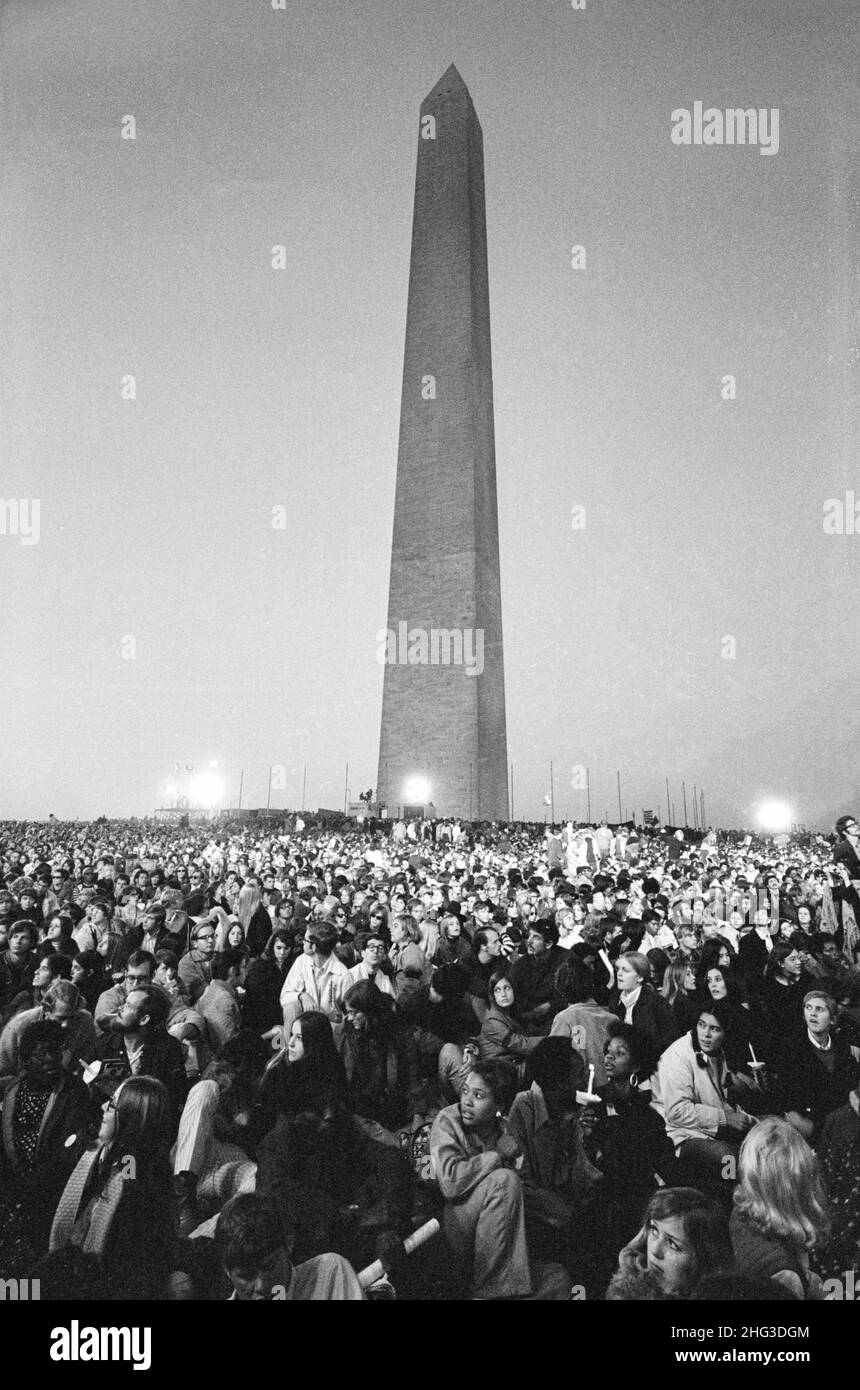 Foto vintage de la marcha de la paz, Washington., Monumento. EE.UU. 15 de octubre de 1969 Foto de stock