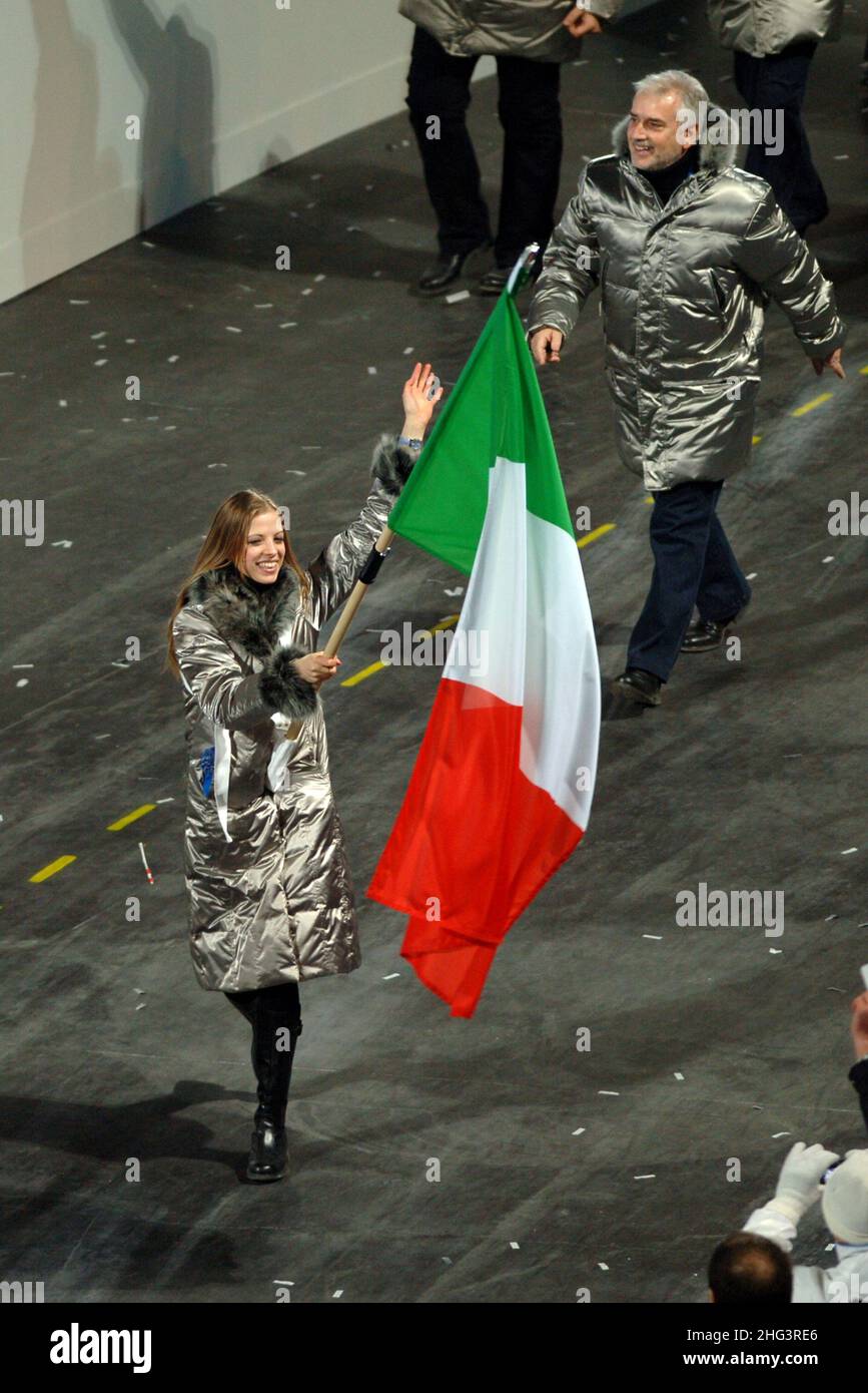 Turín Italia 20060210 Ceremonia de apertura de los Juegos Olímpicos
