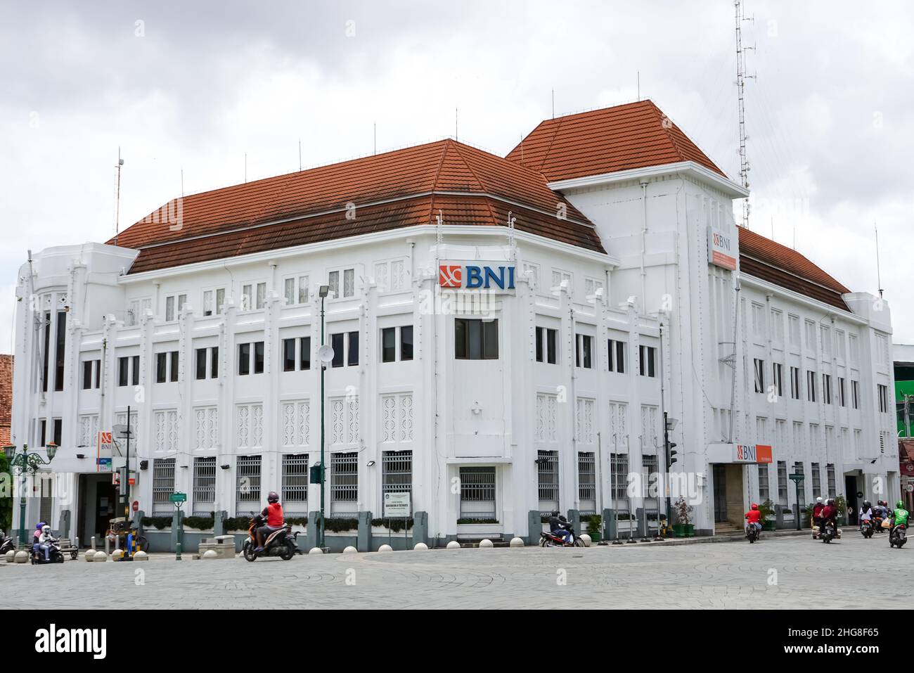 Yogyakarta, Indonesia - agosto de 2023 : edificio histórico del banco BNI en titik nol o kilómetro cero. Foto de stock