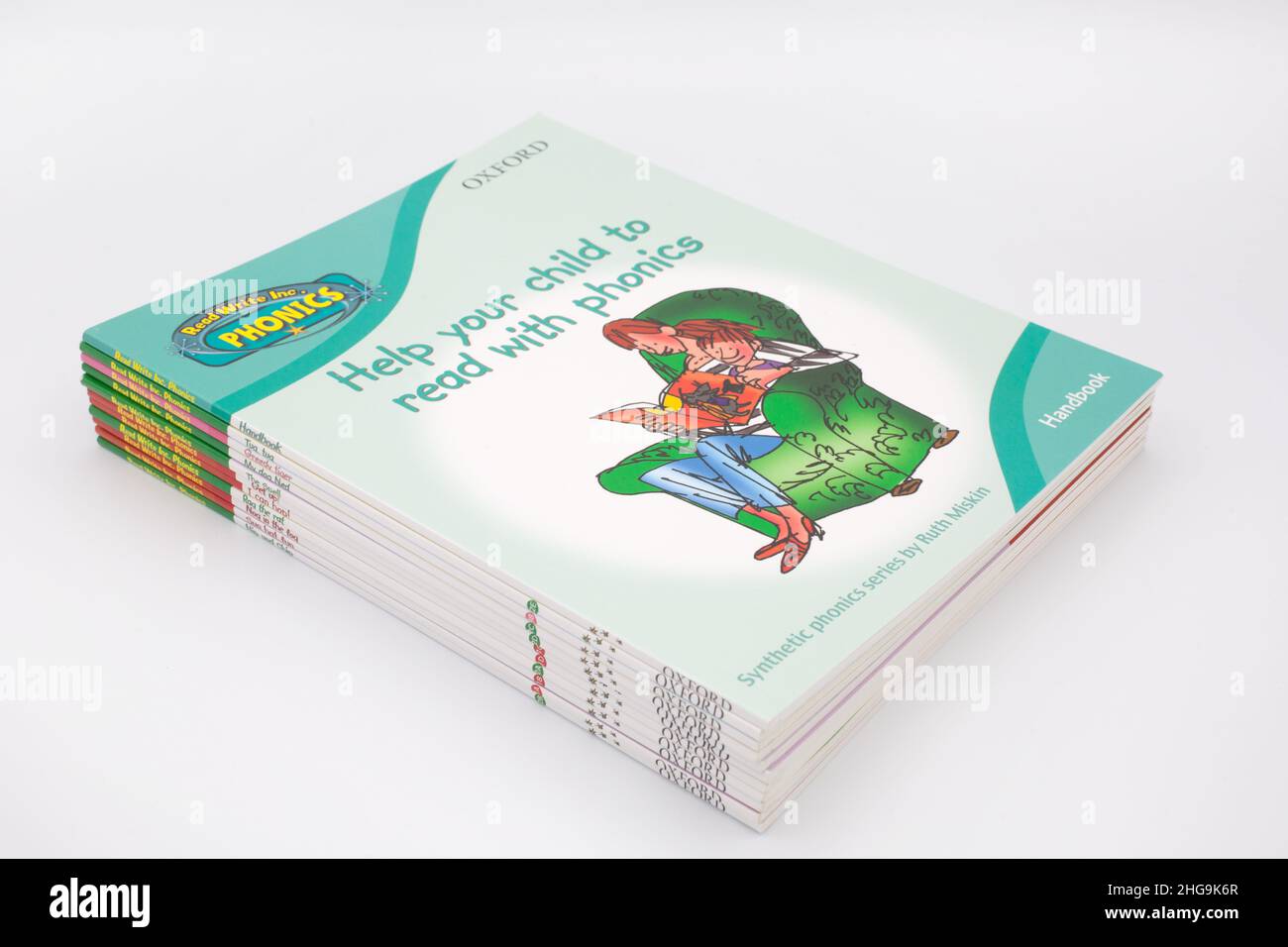 La serie de libros, Ayude a su hijo a leer con fonética - Serie de fonética sintética de Ruth Miskin Foto de stock