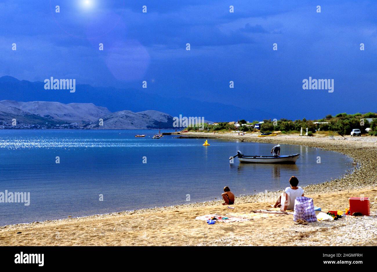 Escena de playa y costa, Croacia Foto de stock