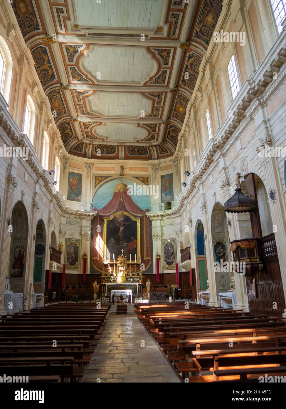 Iglesia de sainte madeleine fotografías e imágenes de alta resolución