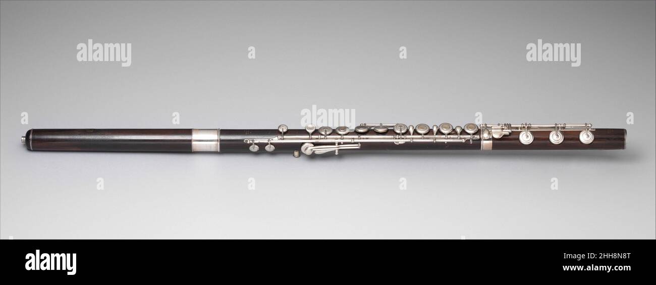 Flauta aerotransportada fotografías e imágenes de alta resolución - Alamy