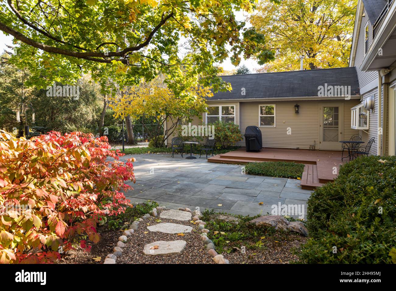 Gran casa suburbana en Highland Park Foto de stock