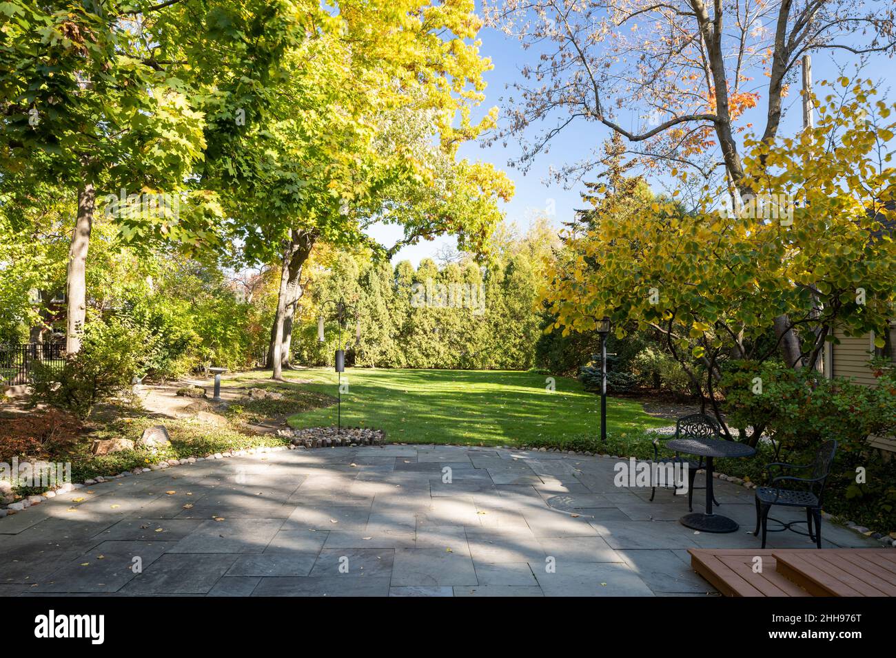 Gran casa suburbana en Highland Park Foto de stock