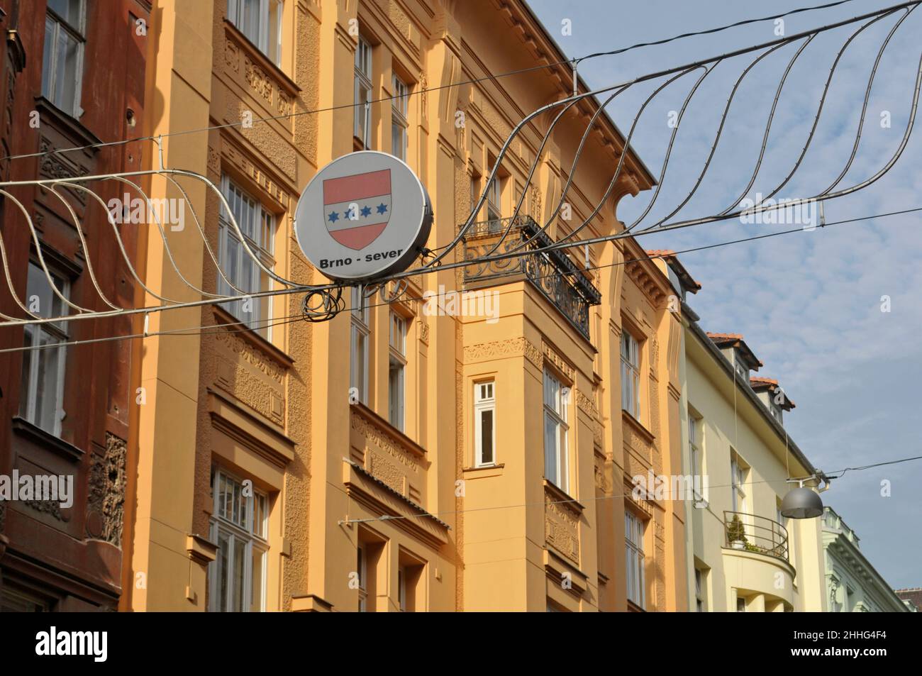 Edificios residenciales, en el centro de la ciudad de Brno, Moravia, República Checa Foto de stock
