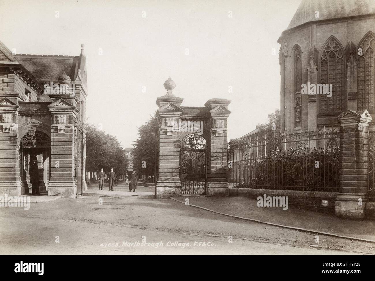 Fotografía vintage, finales de 19th, principios del siglo 20th, vista de Marlborough College, Marlborough, Wiltshire Foto de stock