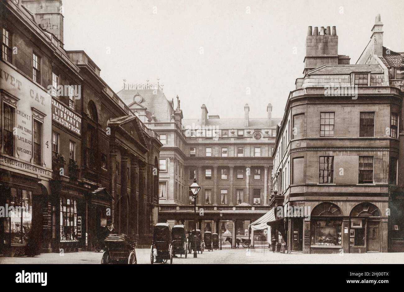 Fotografía de la vendimia, finales de 19th, principios del siglo 20th, vista de la habitación y la biblioteca Grand Pump, Bath, Somerset Foto de stock