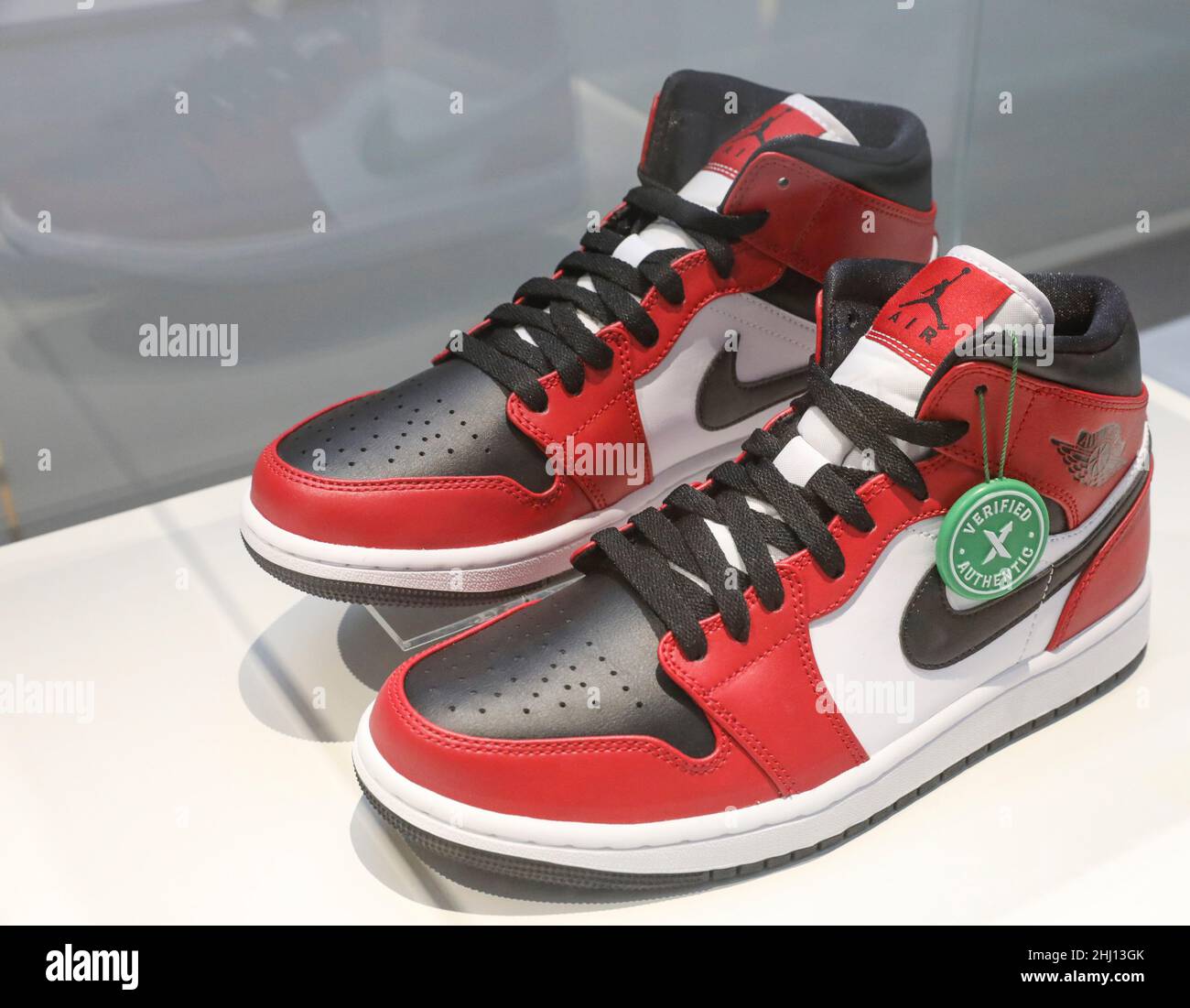 Nike Air Jordan 1 Fotos e Imágenes de stock - Alamy