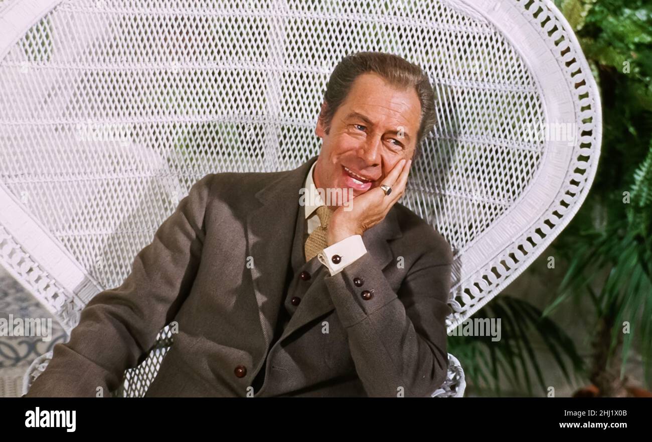 EE.UU. Rex Harrison en una escena de la película (C)Warner Bros: My Fair  Lady (1964). Argumento: En 1910s Londres, el profesor de fonética esnob  Henry Higgins acepta una apuesta que puede hacer