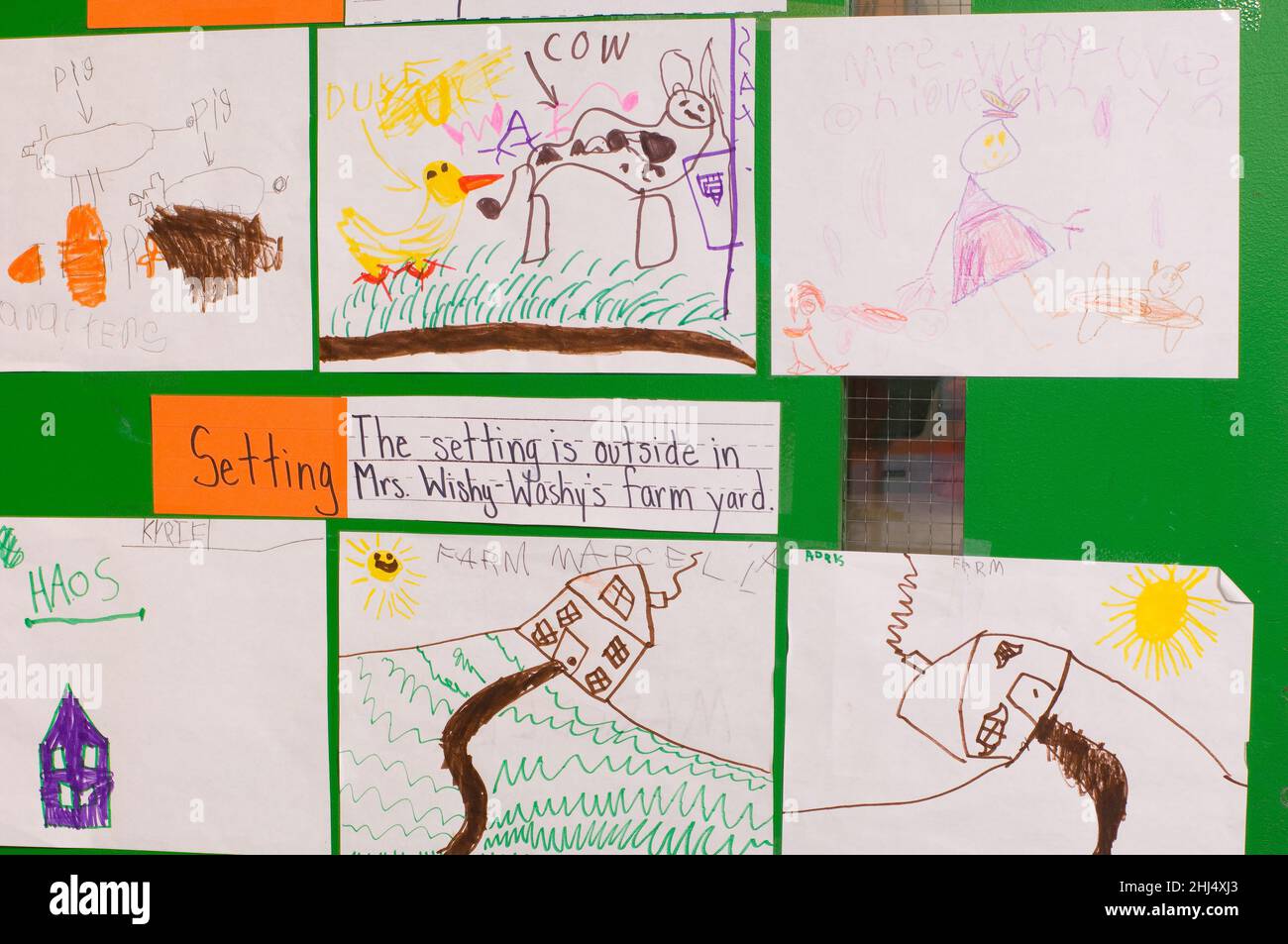 Clases de Kindergarten Artes del Lenguaje Inglés (ELA) Ilustraciones de los estudiantes del escenario de una historia Foto de stock