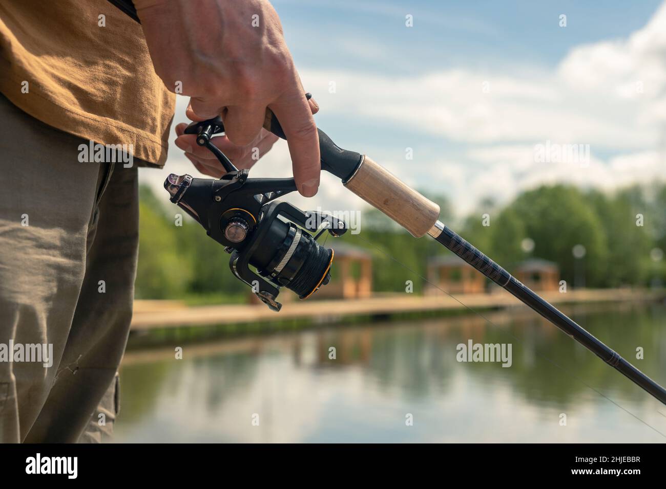 Barra giratoria para la pesca Fotografía de stock - Alamy