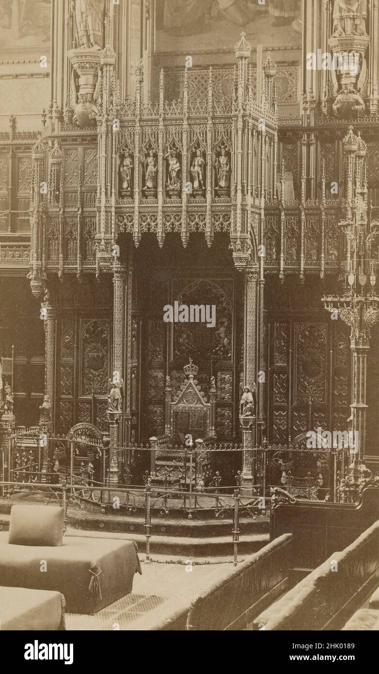 Fotografía antigua del trono real en la Casa de los Lores, Londres, Inglaterra, alrededor de 1890. FUENTE: FOTOGRAFÍA ORIGINAL EN ALBUMEN Foto de stock