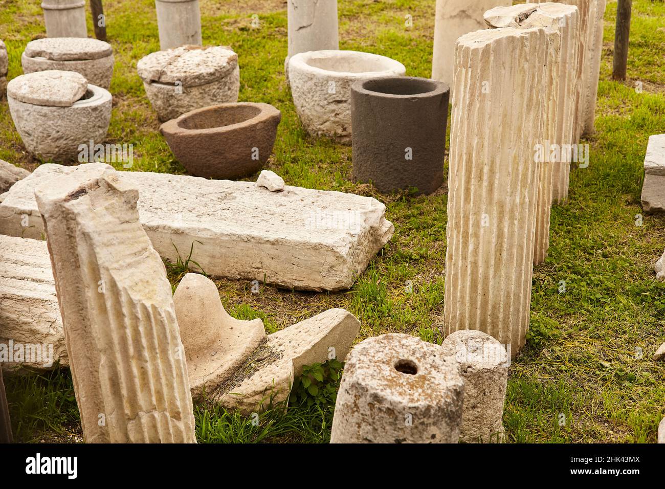 Antigüedad en el cementerio kerameikos, Atenas Grecia Foto de stock