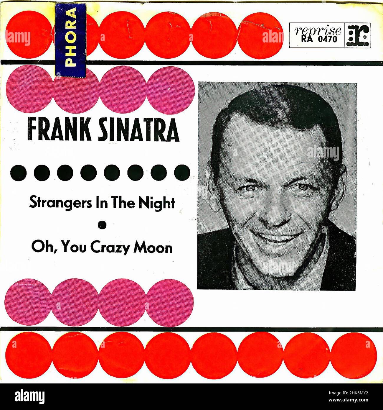 Vintage vinilo discográfico - Sinatra, Frank - Strangers in the Night - D - 1966 Foto de stock