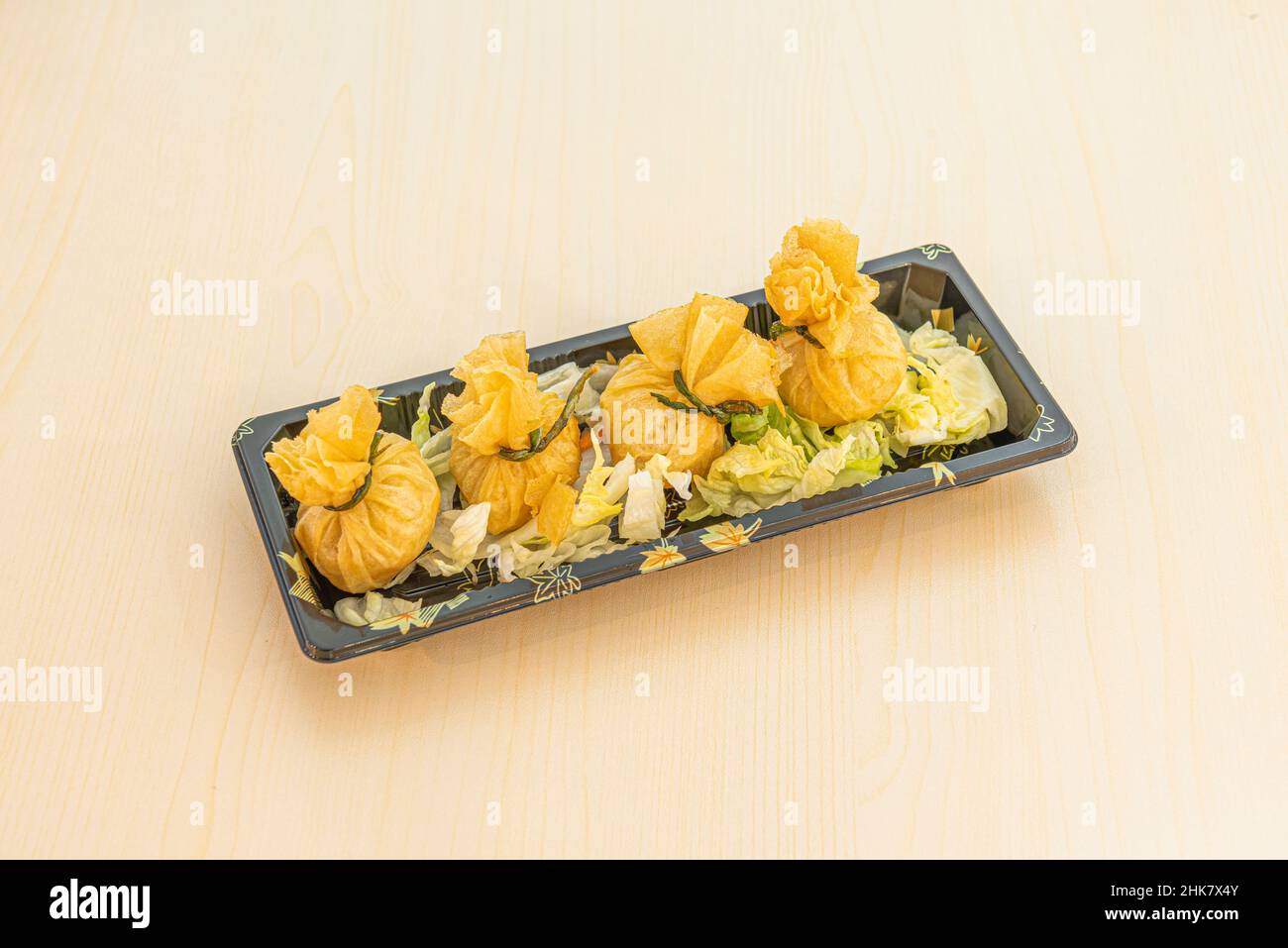 . Una salsa tentsuyu general y polivalente puede consistir en tres