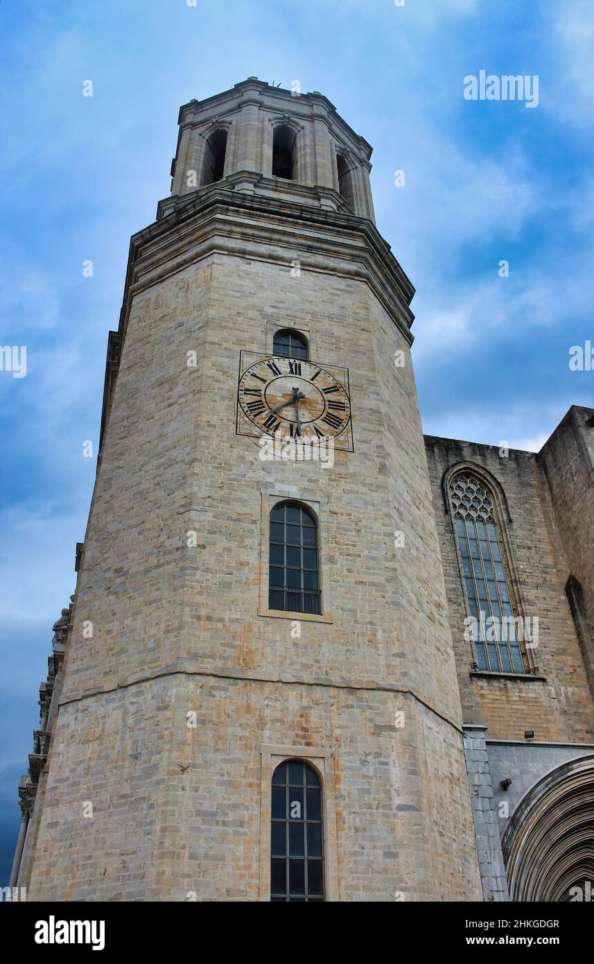 Algunos detalles de la hermosa catedral Catalana-Gótica, de Girona, España, Costa Brava Foto de stock