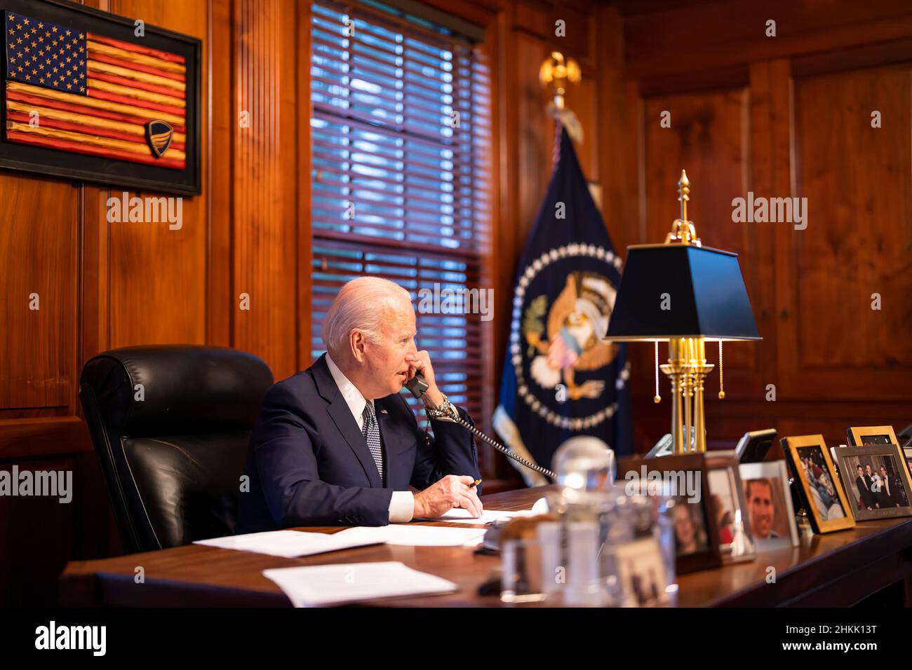 El Presidente DE LOS ESTADOS UNIDOS, Joe Biden, hizo una llamada telefónica con el Presidente ruso, Vladimir Putin. Foto de stock