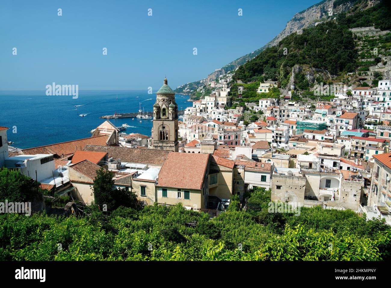 Torre de la catedral, Amalfi, Campania, Italia, Europa Foto de stock