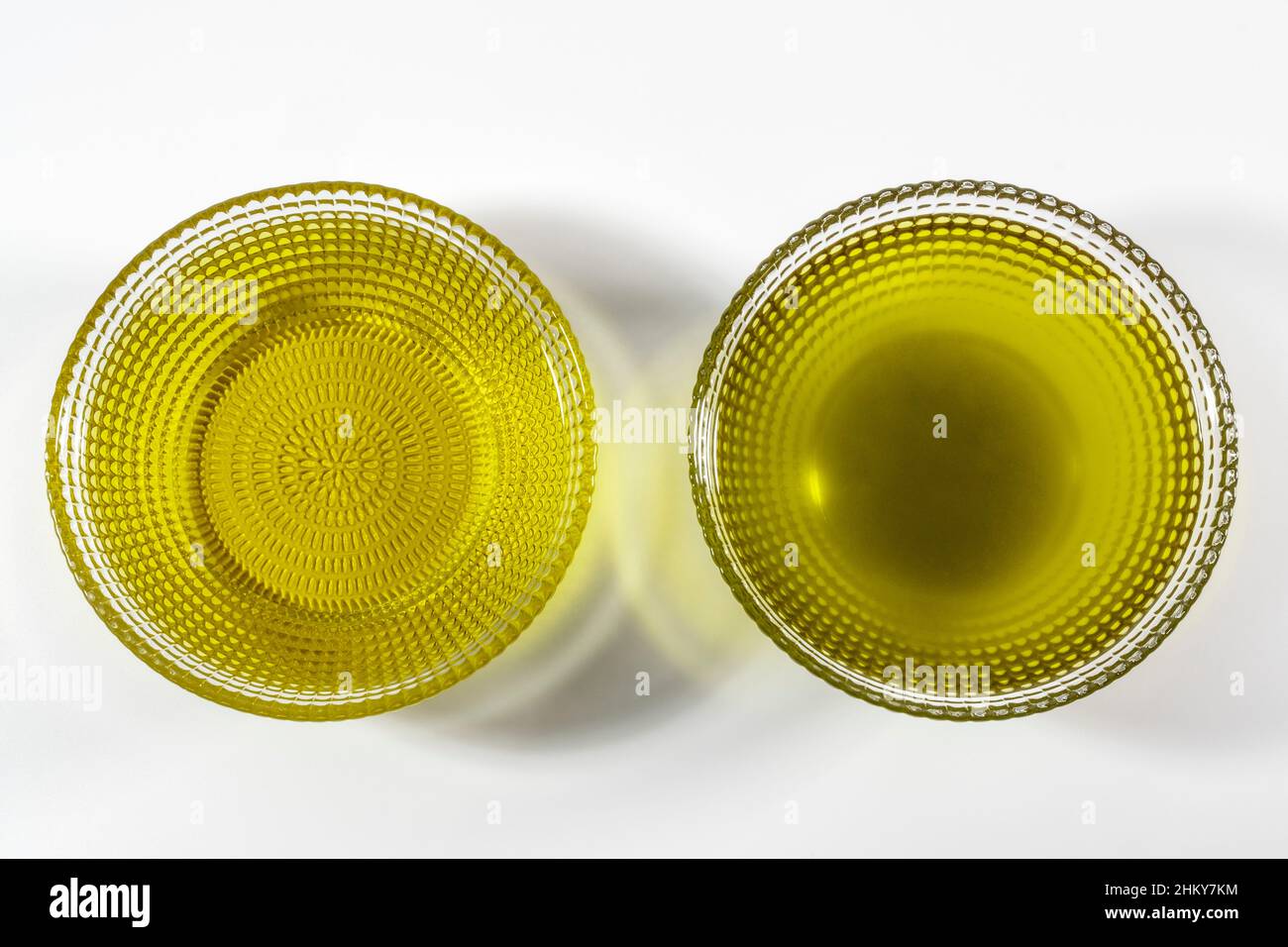 Aceite de oliva virgen extra Foto de stock