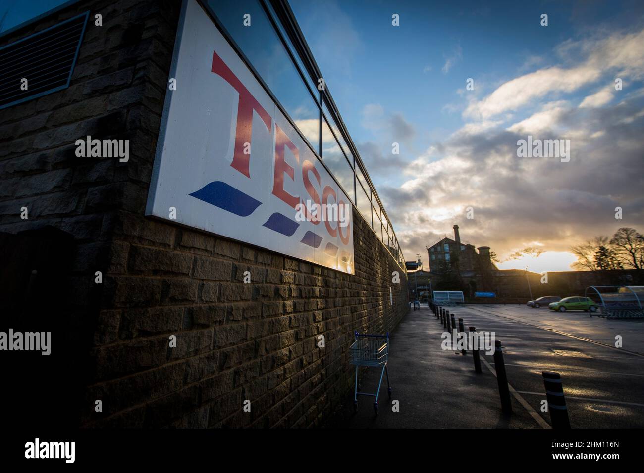 Queensbury, West Yorkshire, Reino Unido. 6th Feb 2022. Al final del día