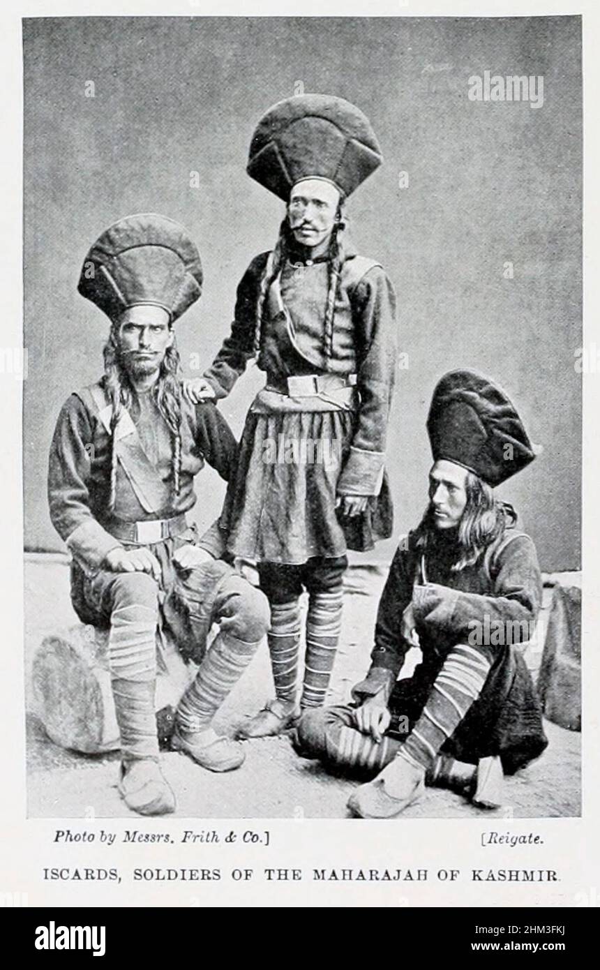 Iscards, Soldiers of the Maharajah of Kashmir from the book ' The Living Races of Mankind ' Vol 1 de Henry Neville Hutchinson, editores John Walter Gregory, y Richard Lydekker, editor: London, Hutchinson & CO 1901 Foto de stock