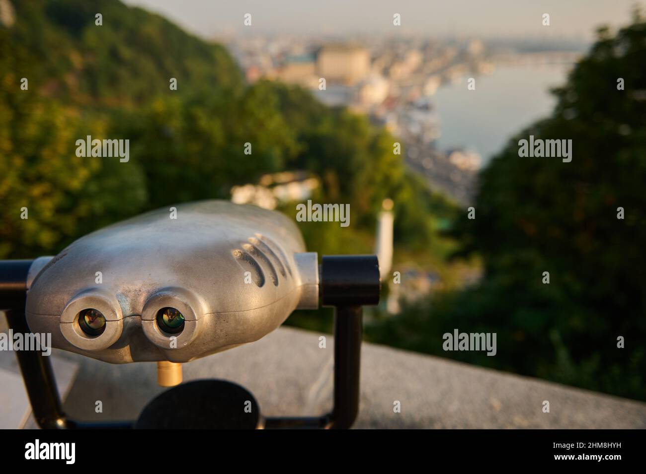 Miras telescópicas fotografías e imágenes de alta resolución - Alamy
