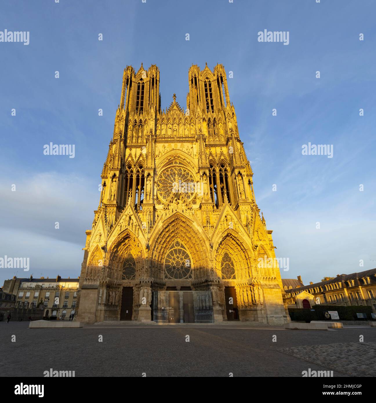 Catedral de Notre-Dame de Reims Foto de stock