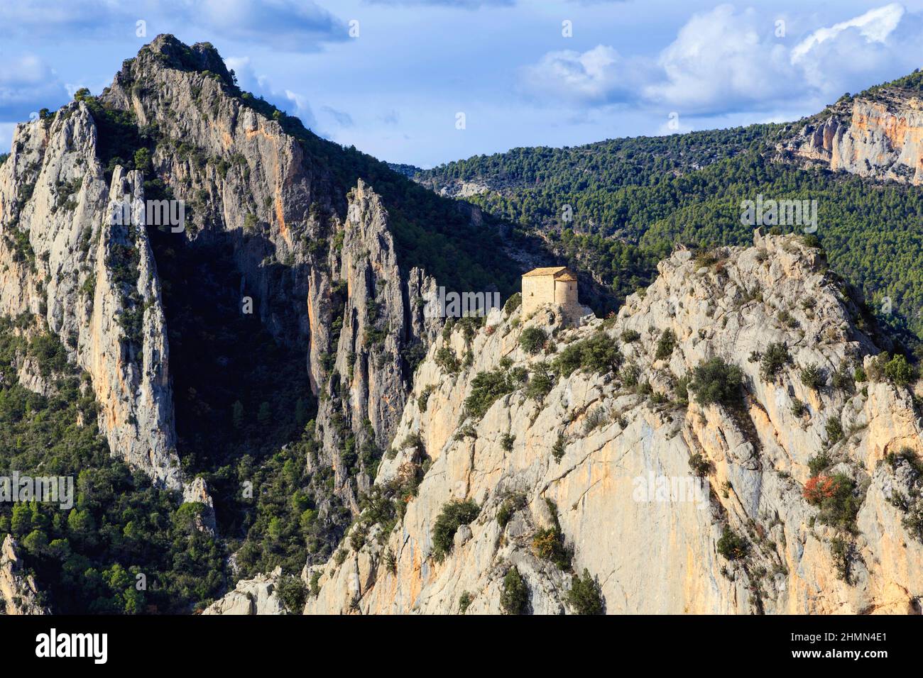 Mare de Deu de La Pertusa capilla, Pirineos, Cataluña, España Foto de stock