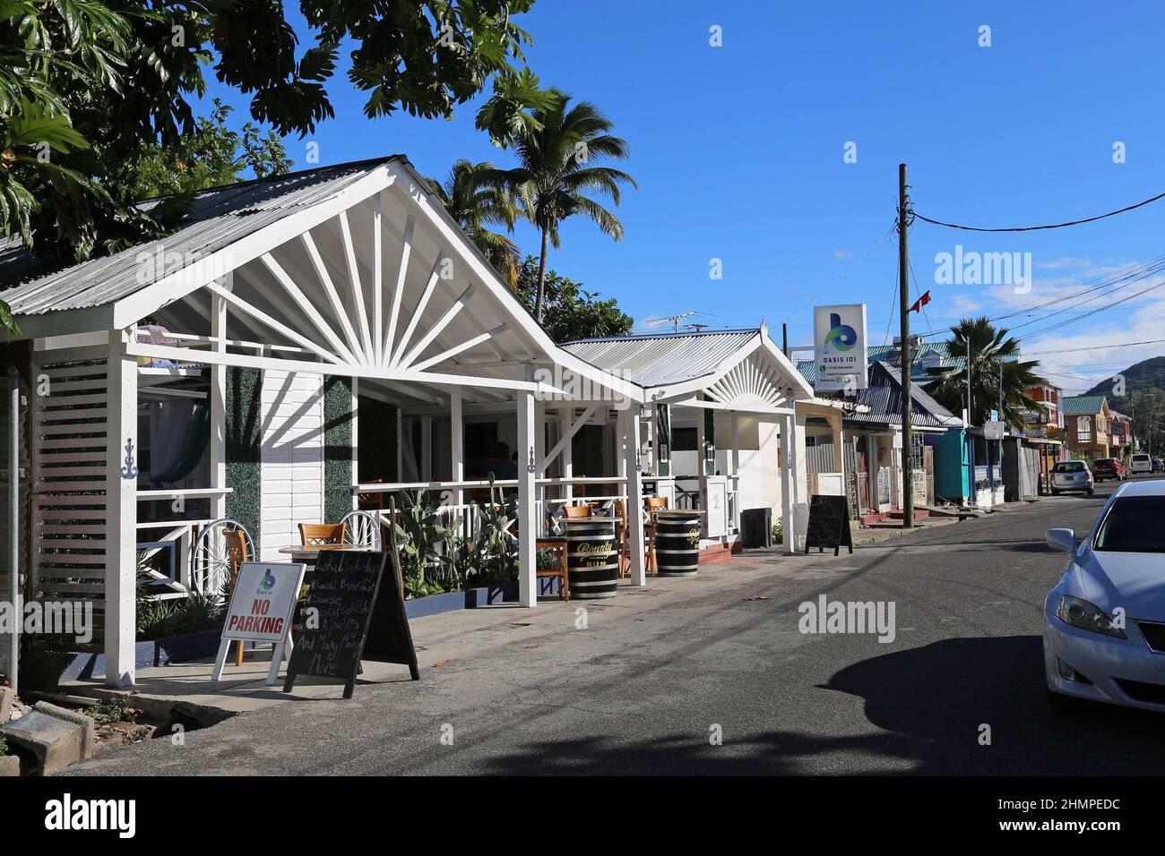 Oasis 101 comida rápida, Marie Therese Street, Gros Islet, Santa Lucía