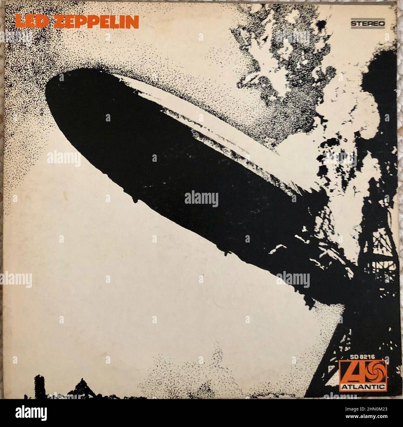 LED Zeppelin, colección de música de rock de los años 1960, cubierta del álbum de rock, álbumes de vinilo de rock clásico, cubiertas vintage Foto de stock