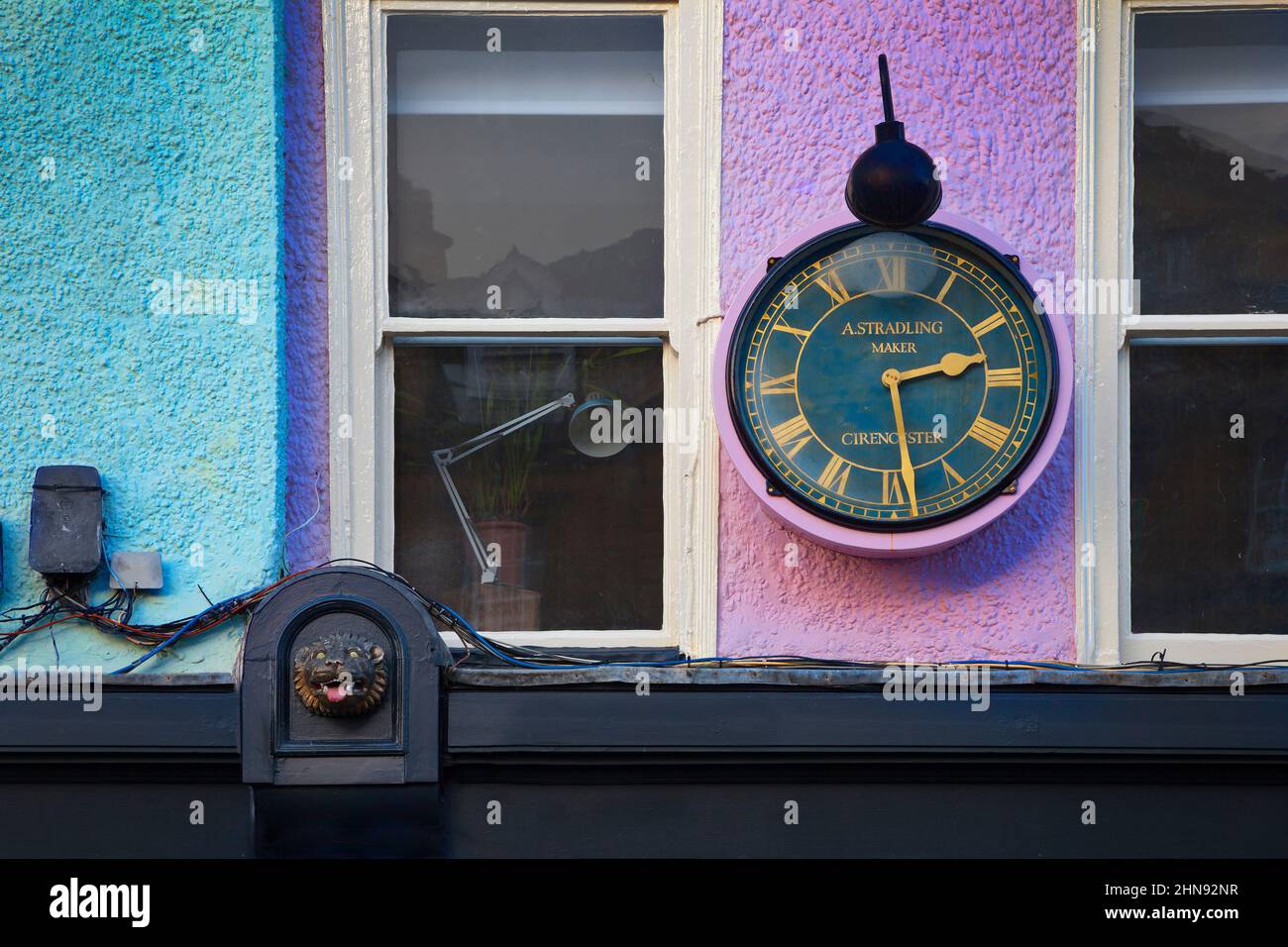 Tienda reloj de cara, Cirencester, Cotswolds, A.Stradling reloj maker Foto de stock