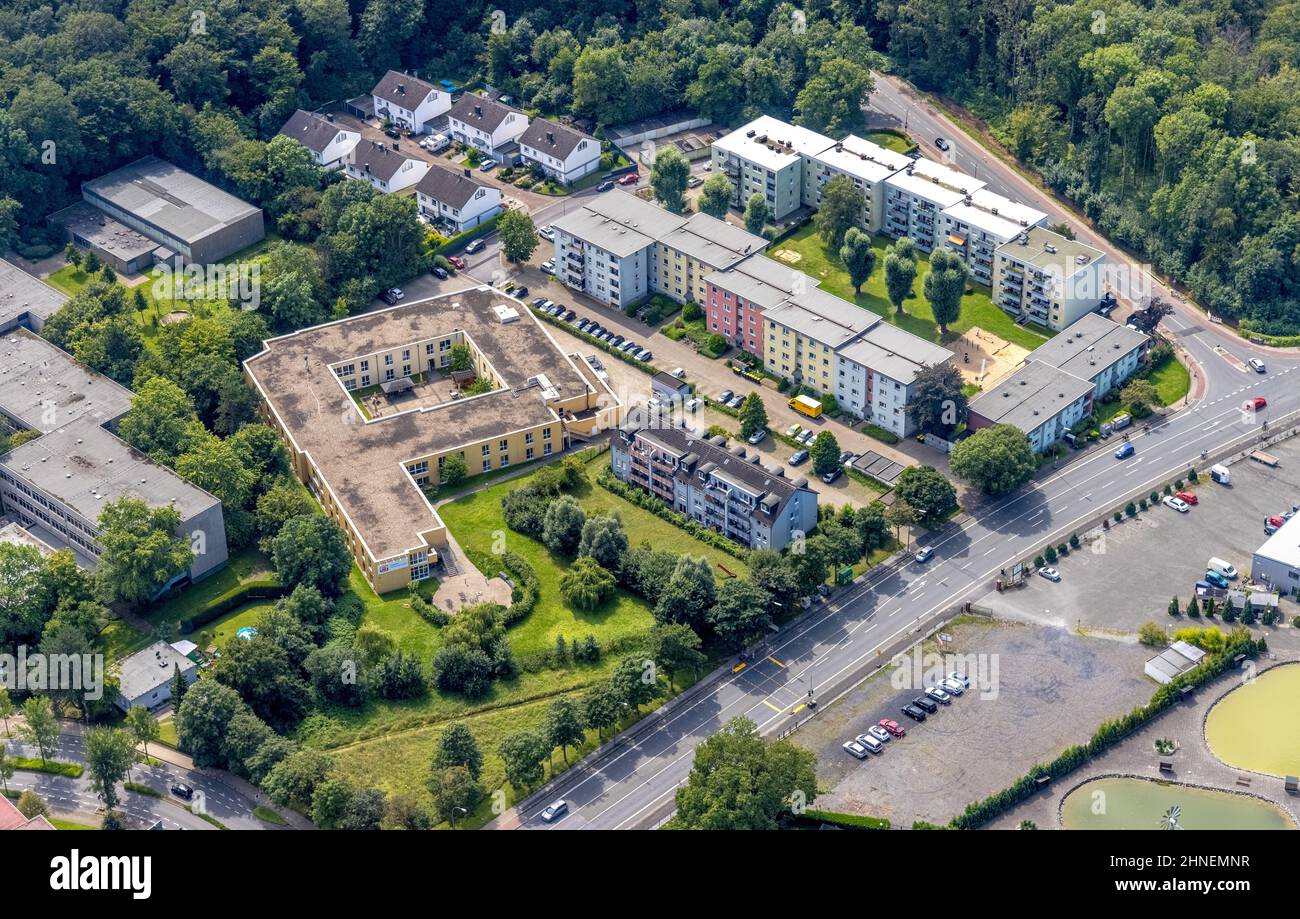 Vista aérea, Comunita Seniorenhaus Sophia en Weddinghofen, Bergkamen, área de Ruhr, Renania del Norte-Westfalia, Alemania, Hogar de retiro, cuidado y enfermería, D Foto de stock
