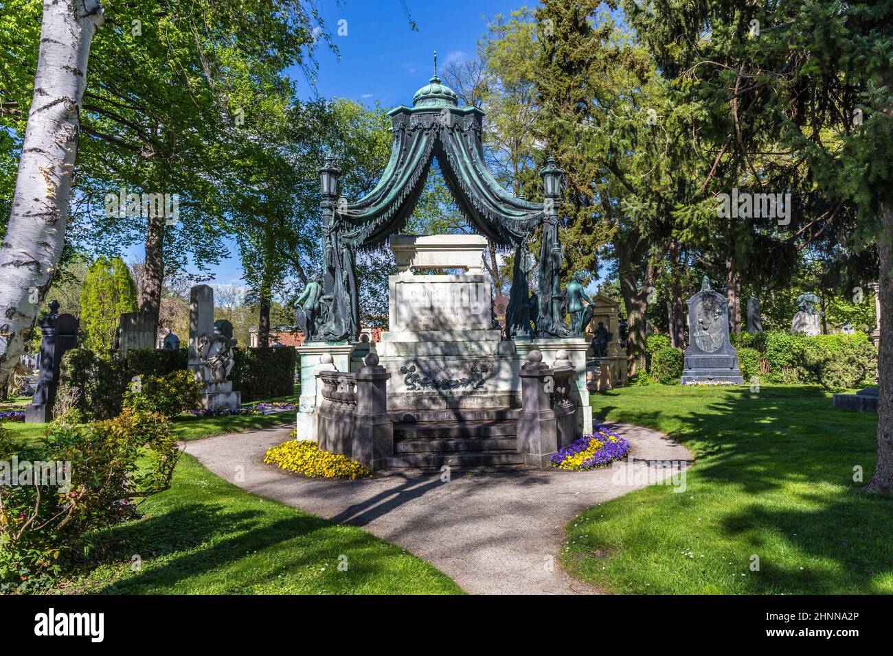 Último lugar de descanso del alcalde Johann Prix en el Cementerio Central de Viena Foto de stock