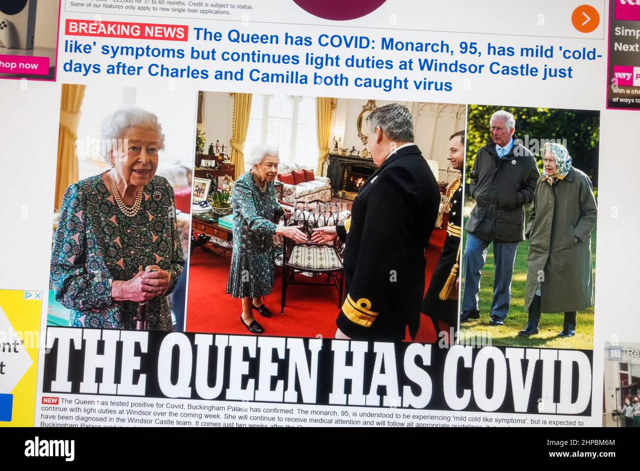 Captura de pantalla siguiente a las noticias de última hora que la reina Elizabeth II dio positivo para Covid-19: headline on (Daily) Mail sitio web en línea el 20th de febrero de 2022 Foto de stock