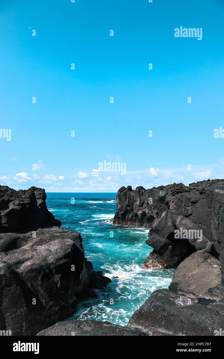 Paisajes costeros en la isla de São Miguel en las Azores, Portugal. Foto de stock