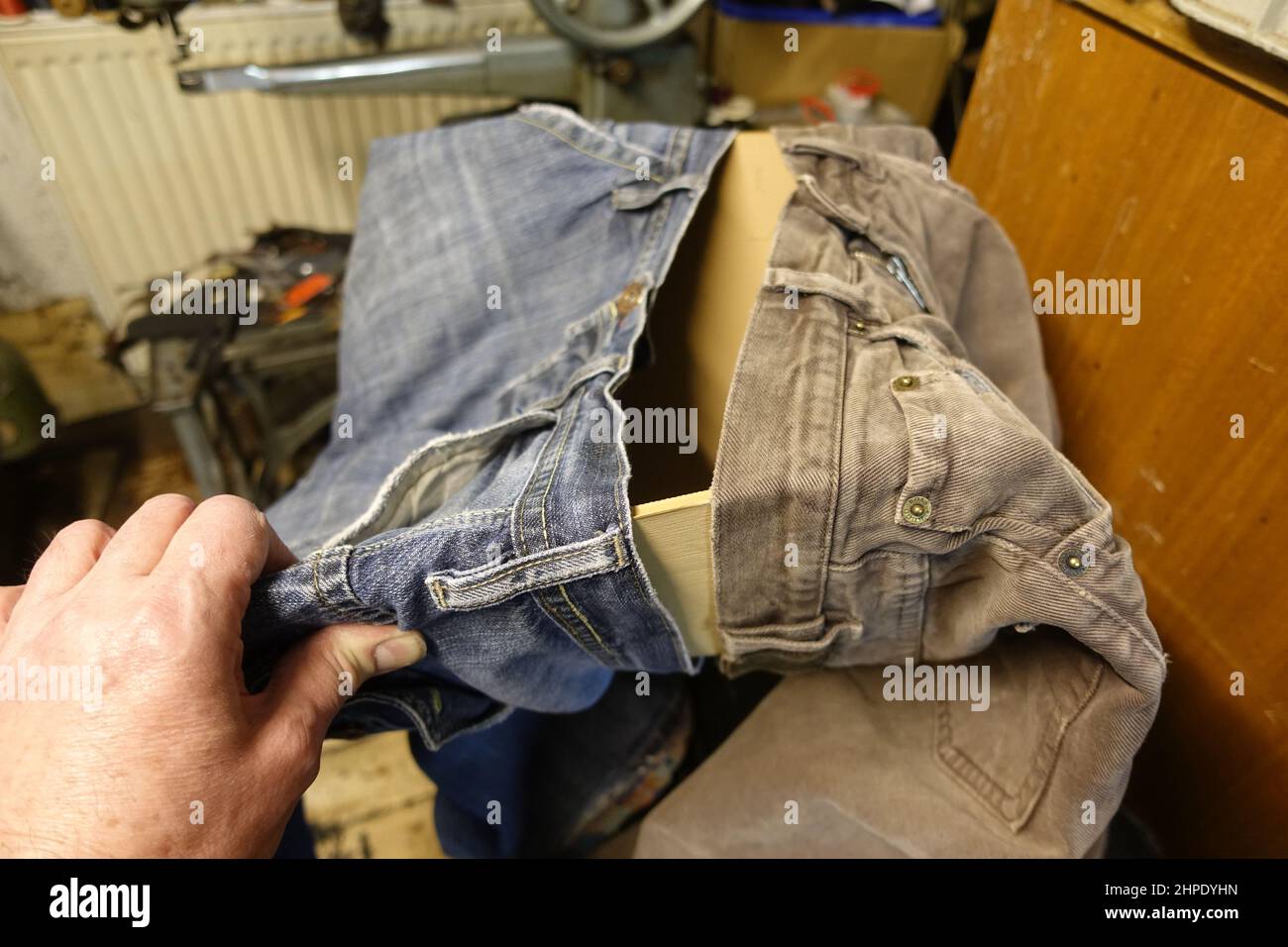 Jeans enger waschen fotografías e imágenes de alta resolución - Alamy