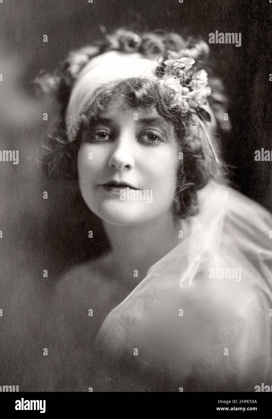 Rhea Mitchell, Silent Film Actress, alrededor de 1911 Foto de stock