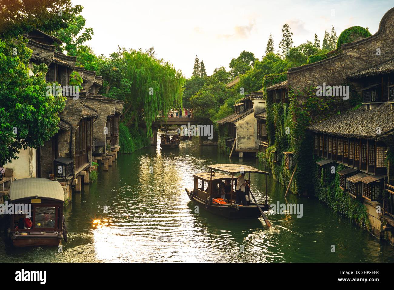 paisaje de wuzhen, una histórica ciudad acuática escénica en zhejiang, china Foto de stock