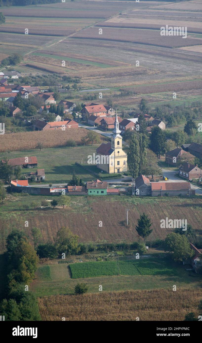 Iglesia Parroquial de los Santos Simón y Judas en Ciglena, Croacia Foto de stock