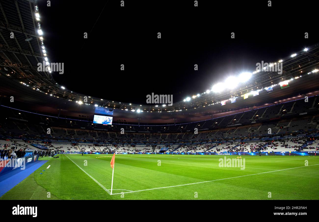 Foto del archivo del Stade De France, 10-11-2017. La final de la Liga de Campeones de 2021-22, que tendrá lugar el sábado 28 de mayo, se trasladará de San Petersburgo al Stade de France de París, anunció la UEFA. Fecha de emisión: Viernes 25 de febrero de 2022. Foto de stock