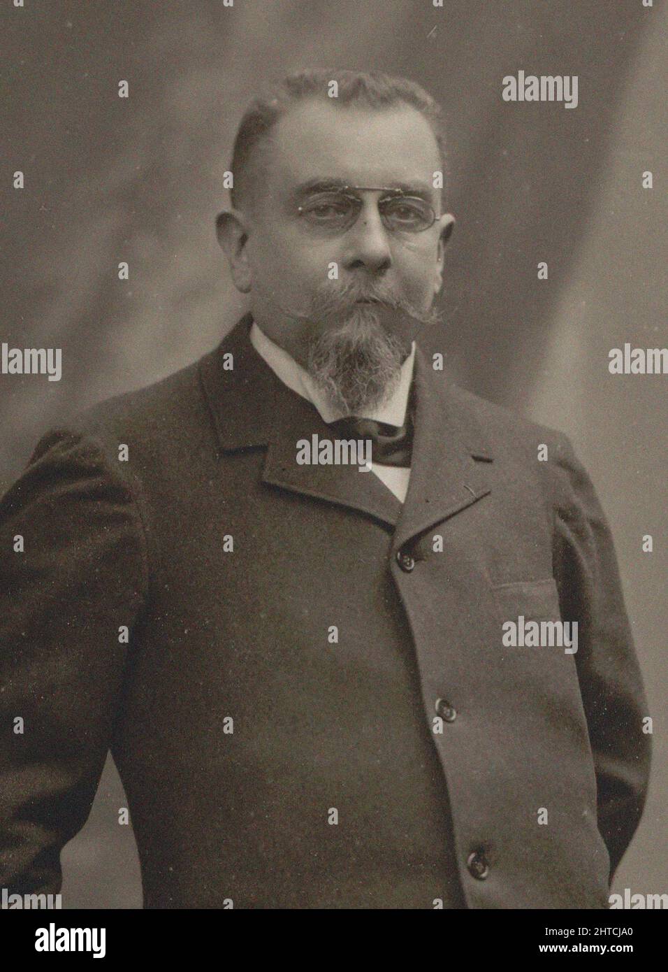Retrato del compositor Albert Lavignac (1846-1916). Colección privada. Foto de stock