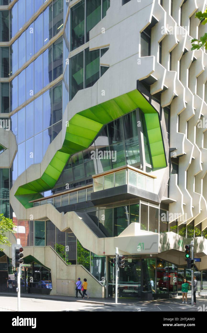 Melbourne, Victoria, Australia - Edificio 41x con cinta verde soffit de Lyon Foto de stock