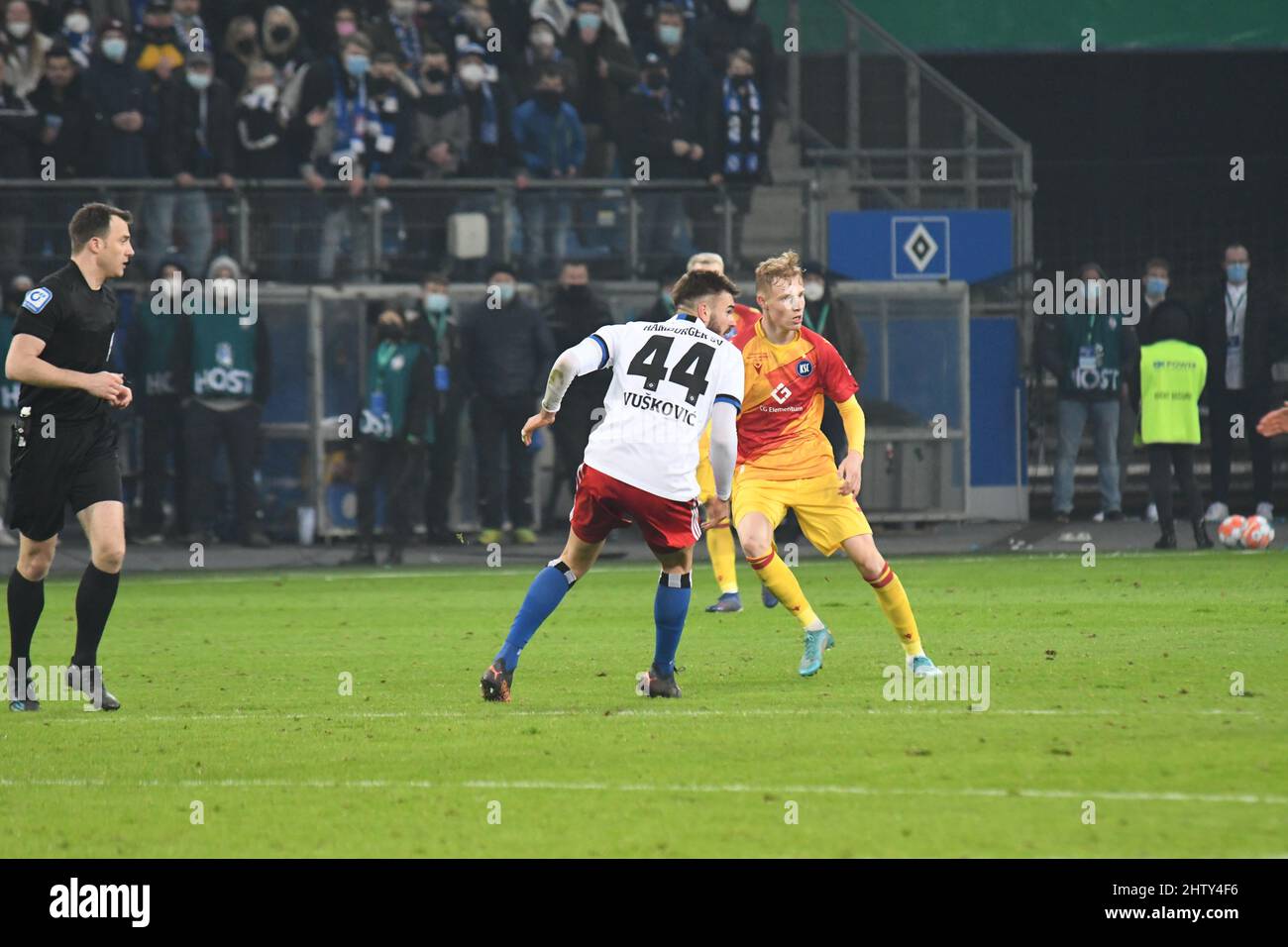 Segunda liga Karlsruher sc verliert im DFB Pokal gegen Hamburger Sv VolkHSV sparkstadion 2 de marzo de 2022 Foto de stock