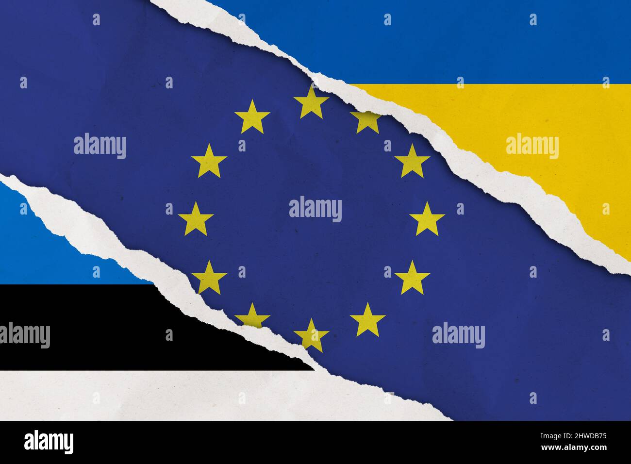 Ucrania, Unión Europea, Estonia bandera papel rasgado grunge fondo Fotografía de stock Alamy Ucrania, Unión Europea, Estonia bandera papel rasgado grunge fondo Fotografía de stock Alamy