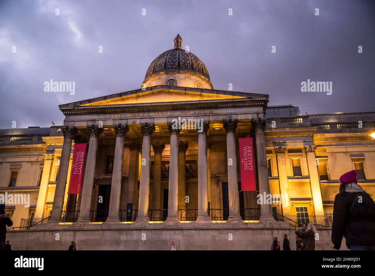 National Gallery en Trafalgar Square, Londres, Inglaterra, Reino Unido. Foto de stock