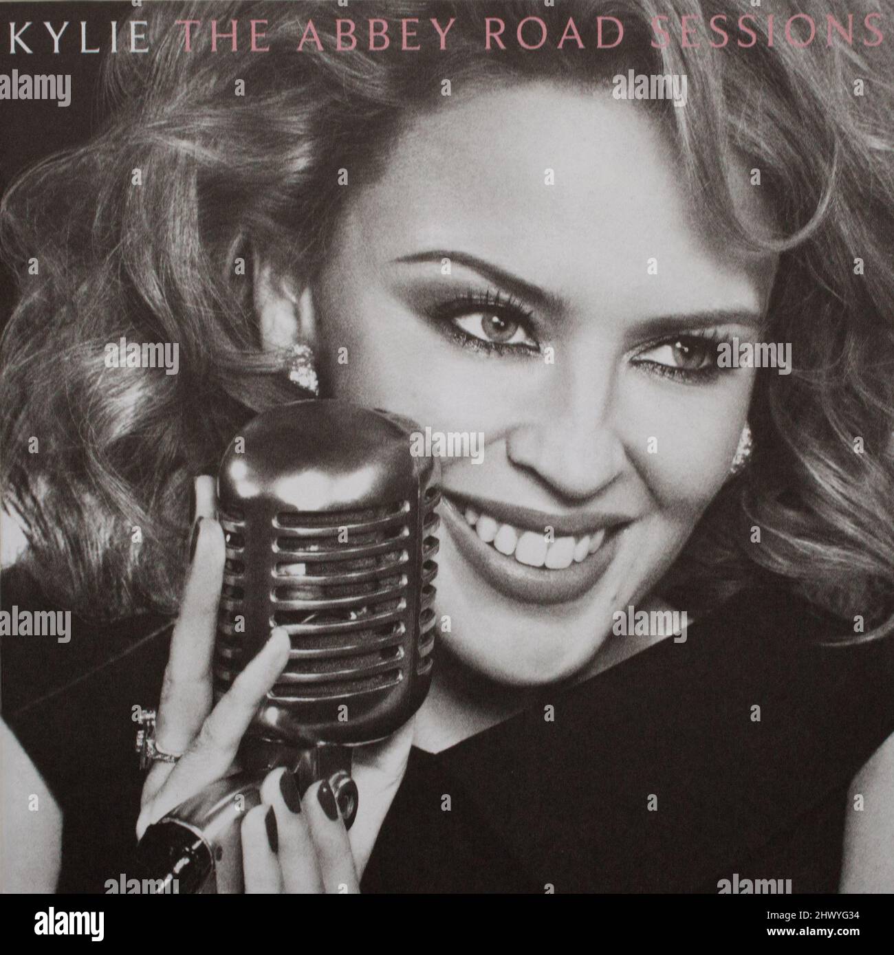 La portada del álbum de cd: The Abbey Road Sessions de Kylie Minogue