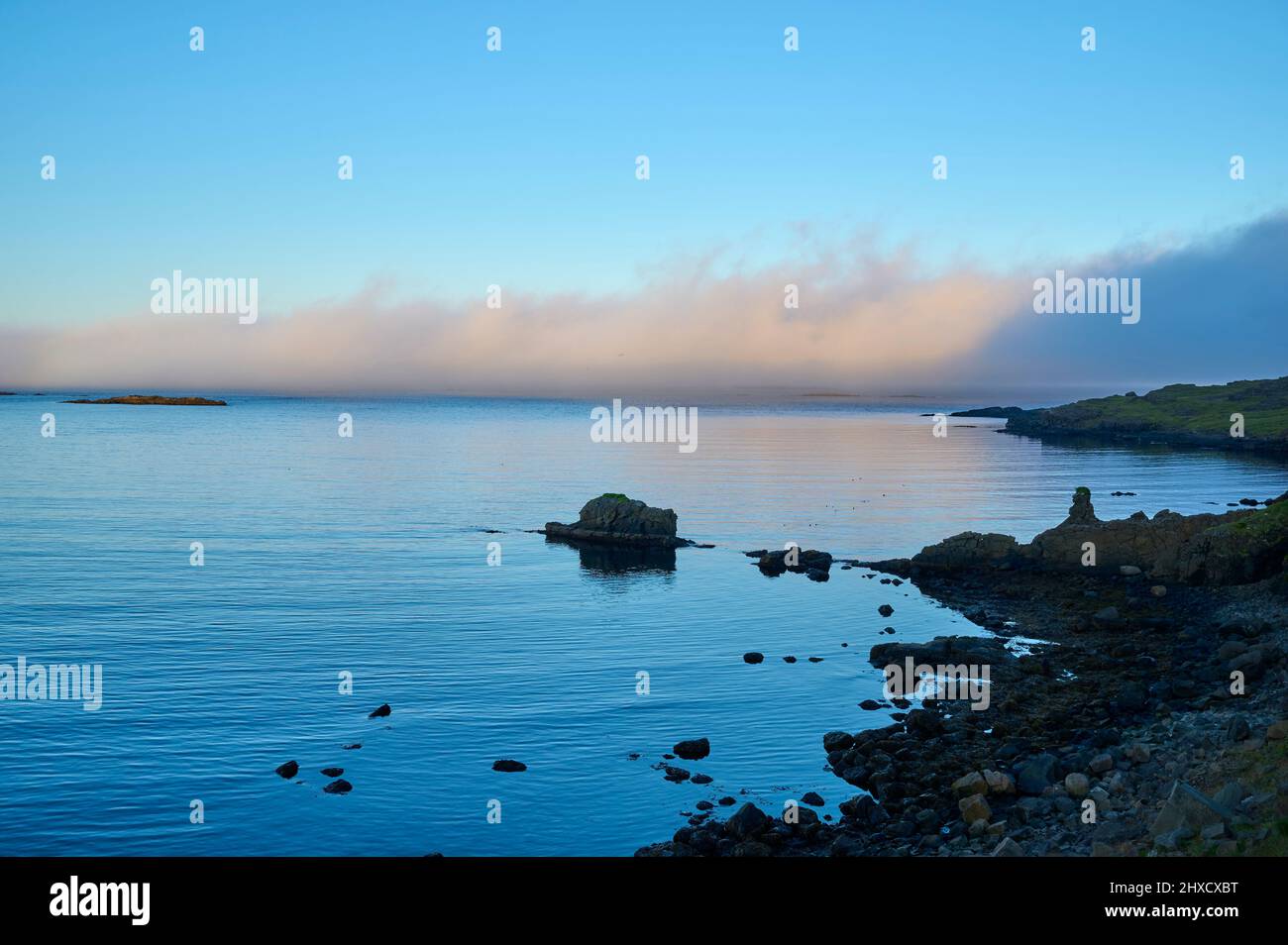 Meer, Fiordo, Sommer, Austurland, Isla Foto de stock