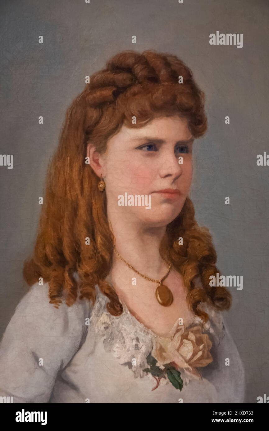 Inglaterra, Dorset, Dorchester, Dorset Museum, Retrato de la primera esposa de Thomas Hardy por Unknown Artist de 1869 Foto de stock